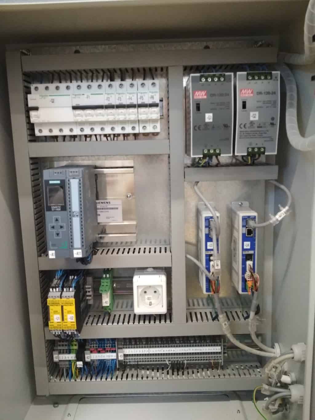 Elektroormar stroja EPRI za označavanje elektroničkih komponenti, TDK Šumperk