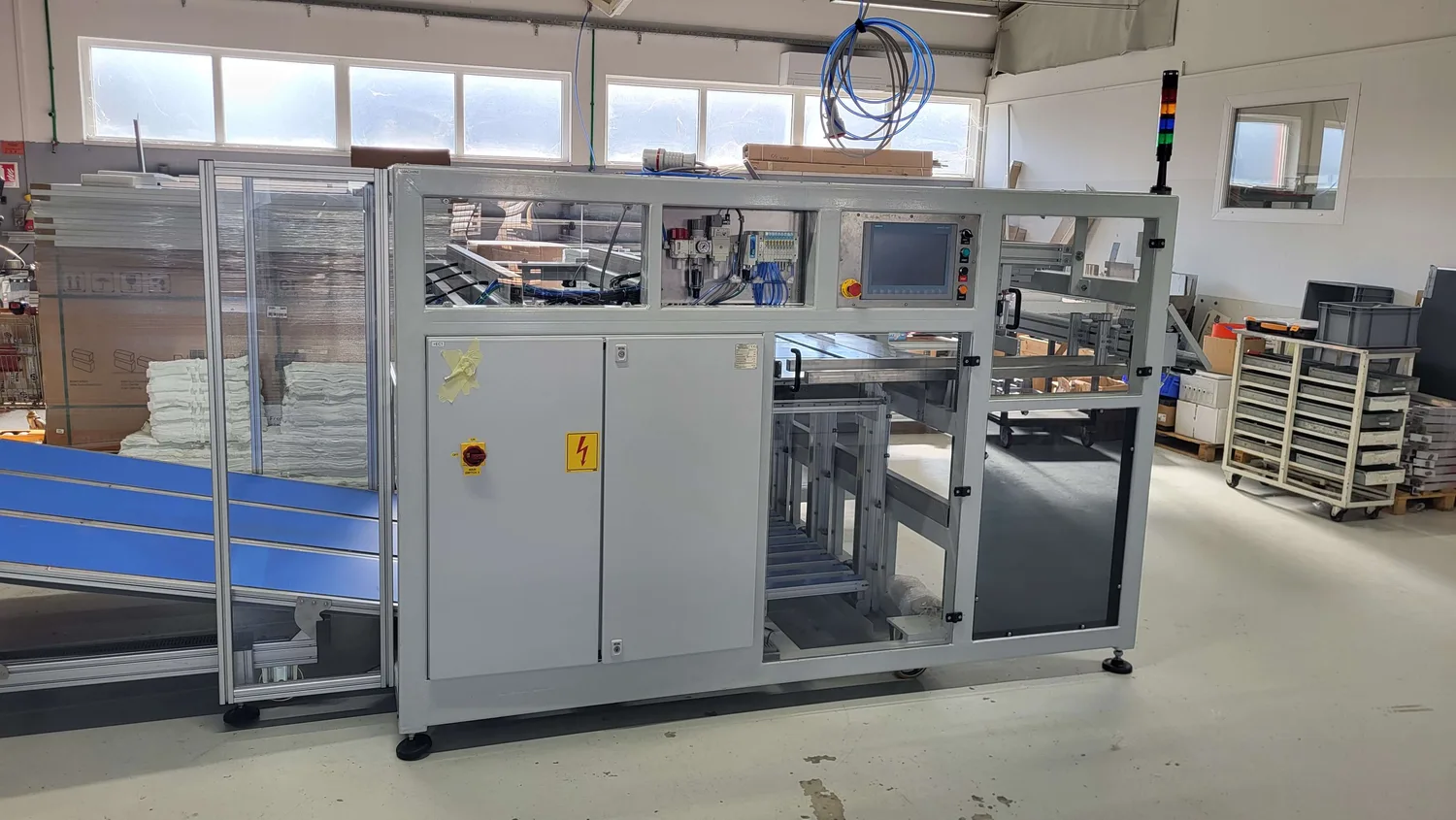 HMI upravljačka ploča i Siemens sučelje na stroju STACKER